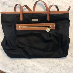 Black Michael kors purse
